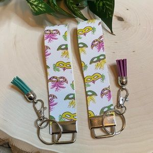 Mardi Gras Women’s Holiday Keychain (price is for 1)
